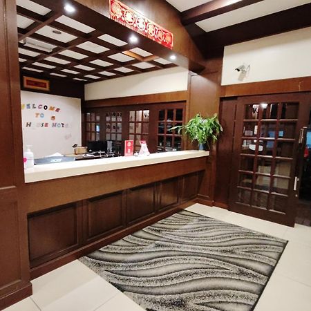 Iris House Hotel Бринчанг Екстер'єр фото